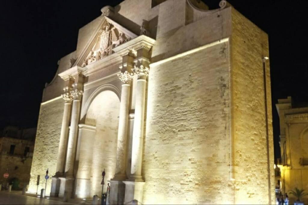 Casa Vacanze Laura1 Lecce Exterior photo